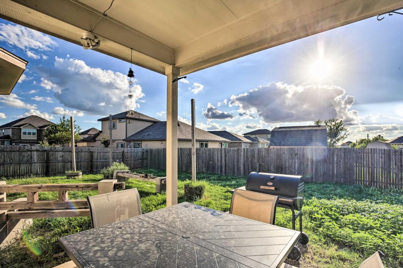 San Antonio Home With Yard About 8 Mi To Lackland! Eksteriør billede
