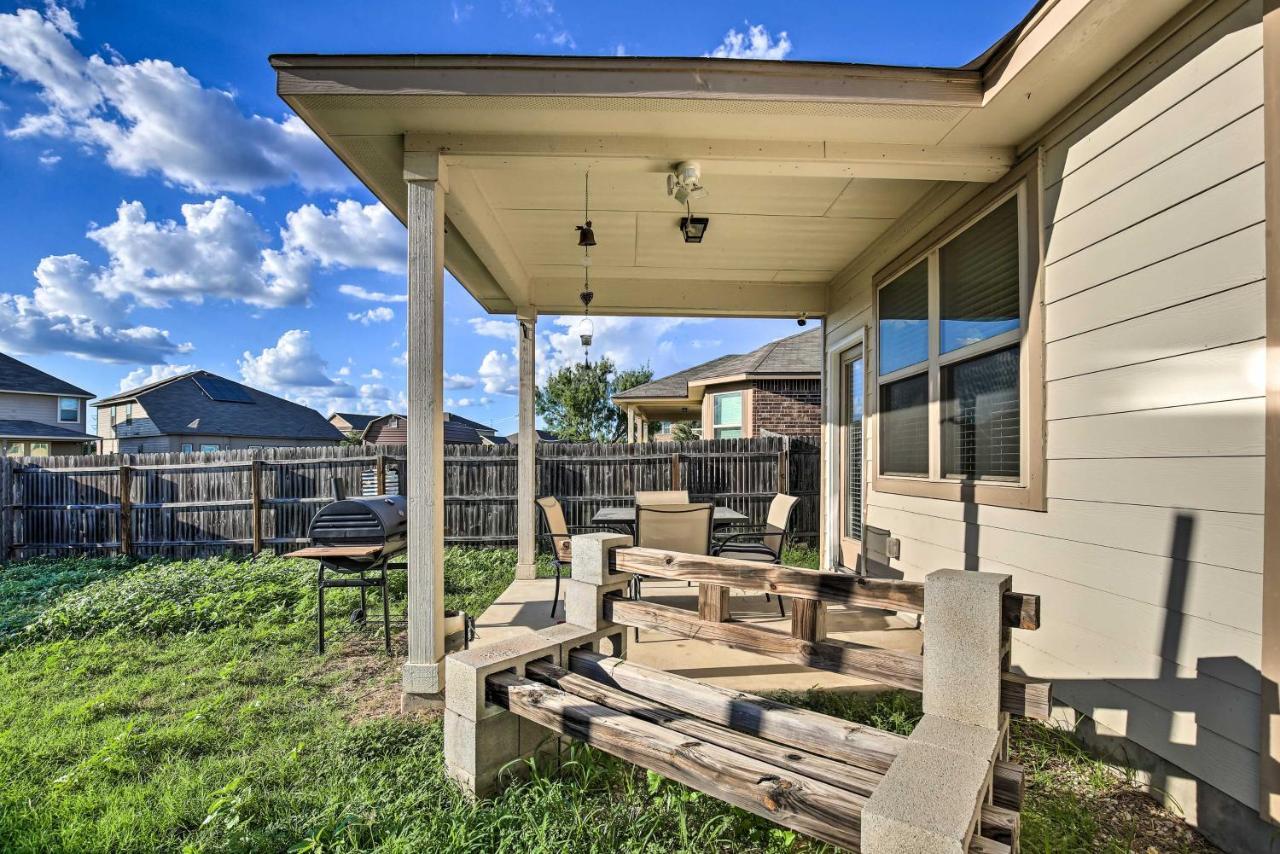 San Antonio Home With Yard About 8 Mi To Lackland! Eksteriør billede